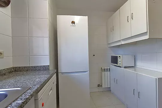 Cocina, piso de 2 habitaciones en venta en veïnat, Salt, Girona