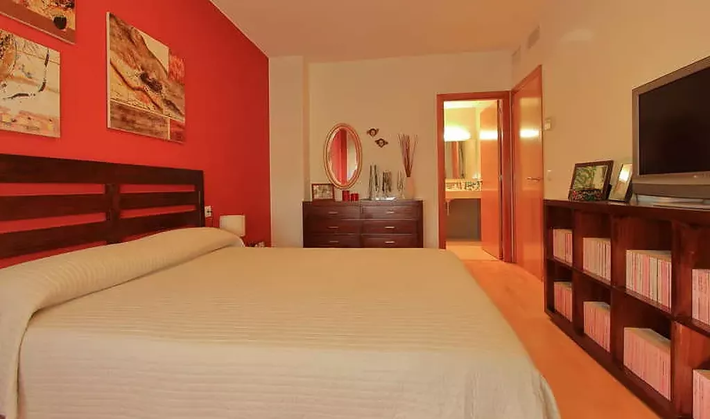 Habitació suite, casa en venda a Aiguaviva, Girona