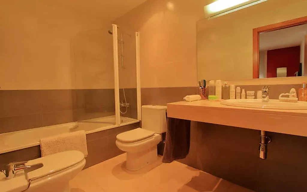 Bany suite, casa en venda a Aiguaviva, Girona