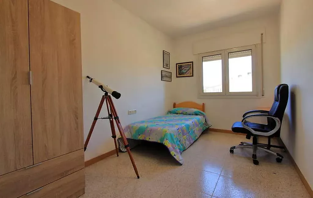 Habitació, casa en venda amb garatge i terrassa a Sarrià de Ter, Girona