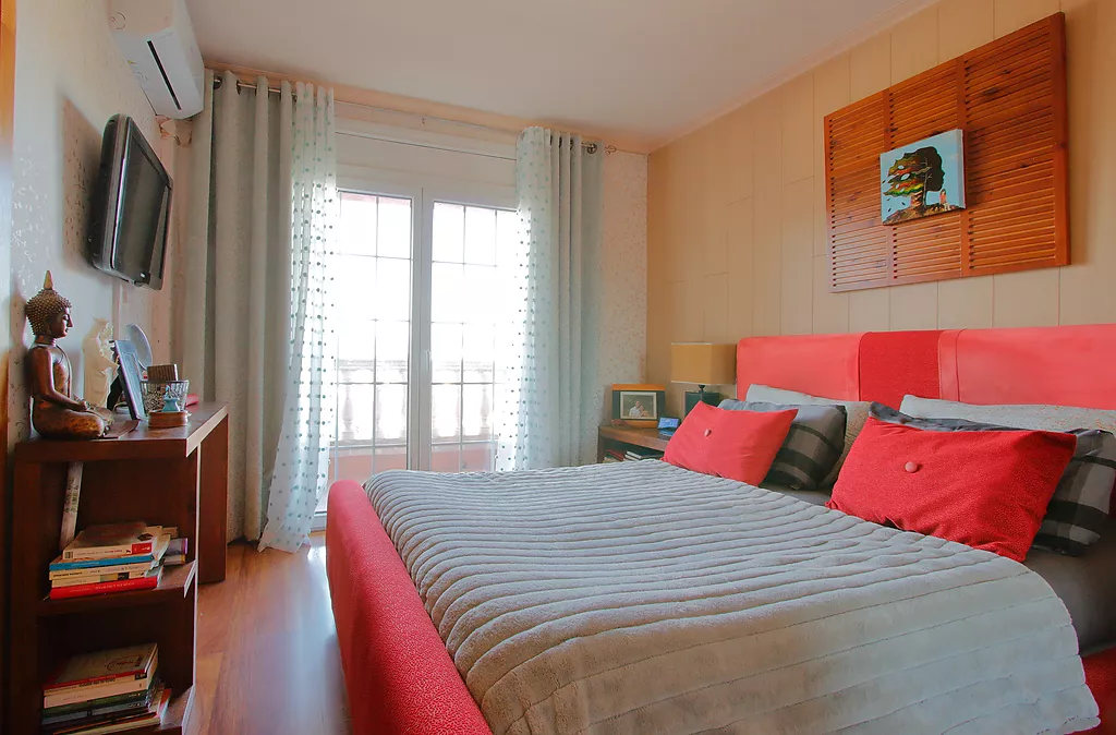 Casa Especial a Palau Girona
