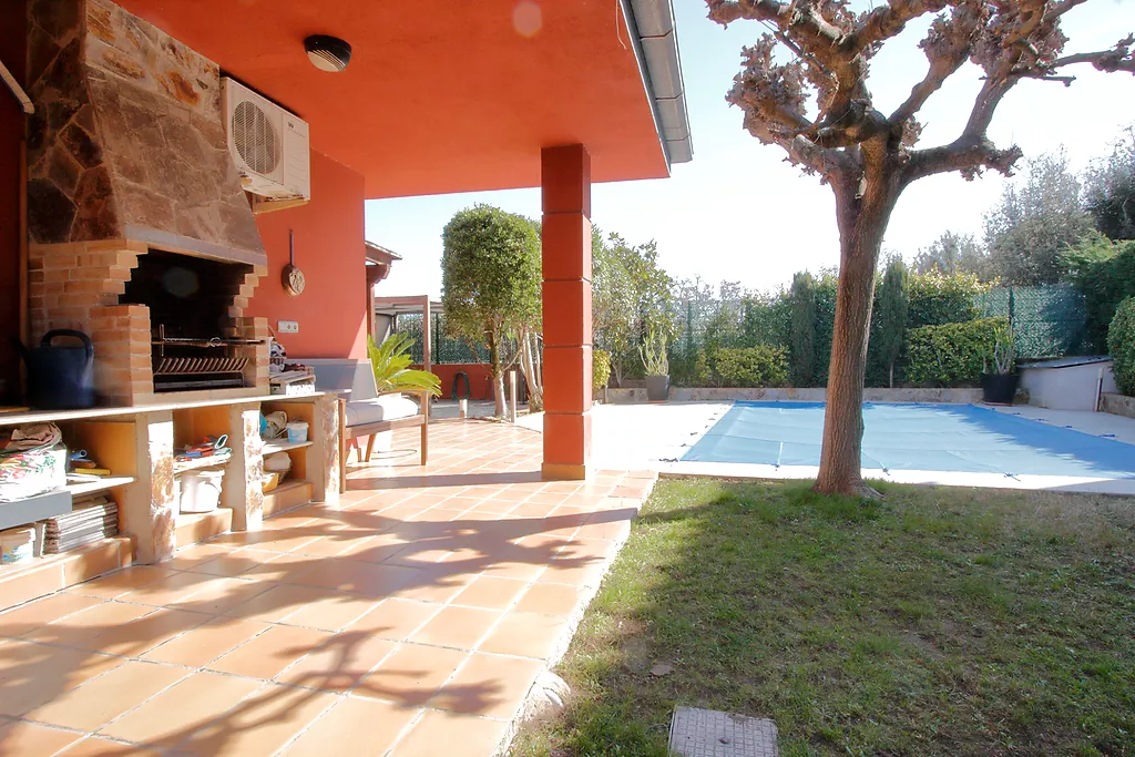 Casa Especial a Palau Girona